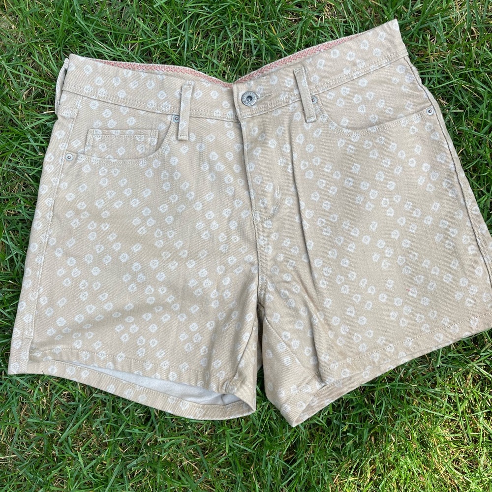 Cute shorts!